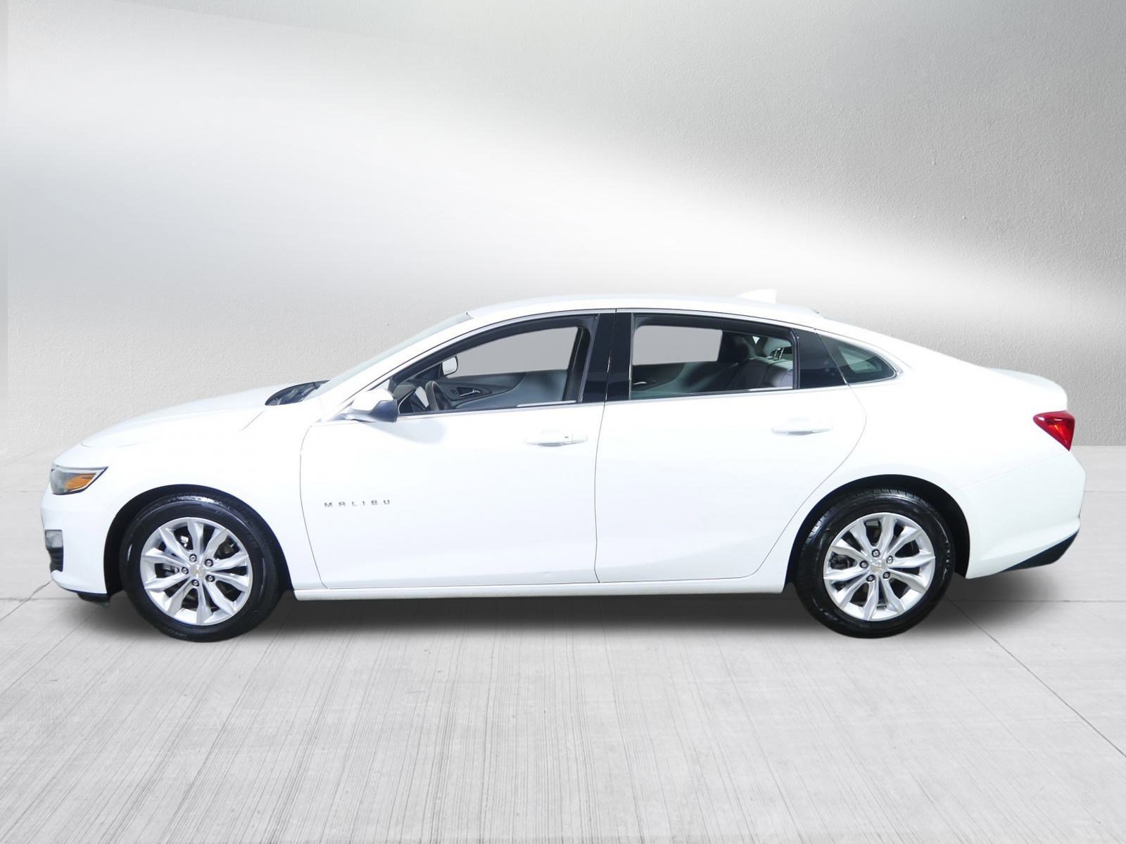 2023 Chevrolet Malibu 1LT photo 4