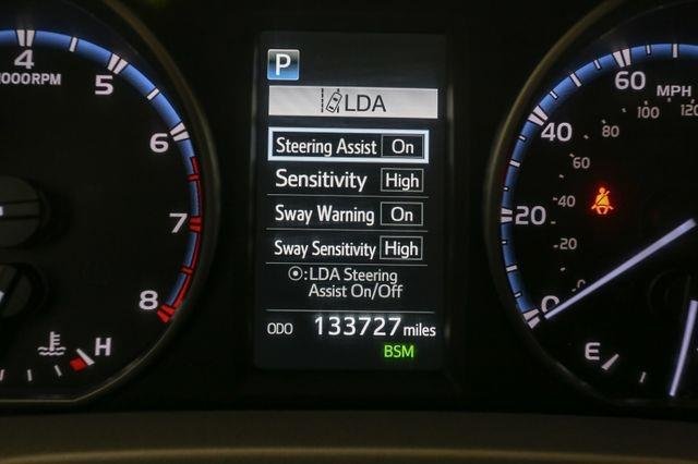2018 Toyota RAV4 XLE photo 30