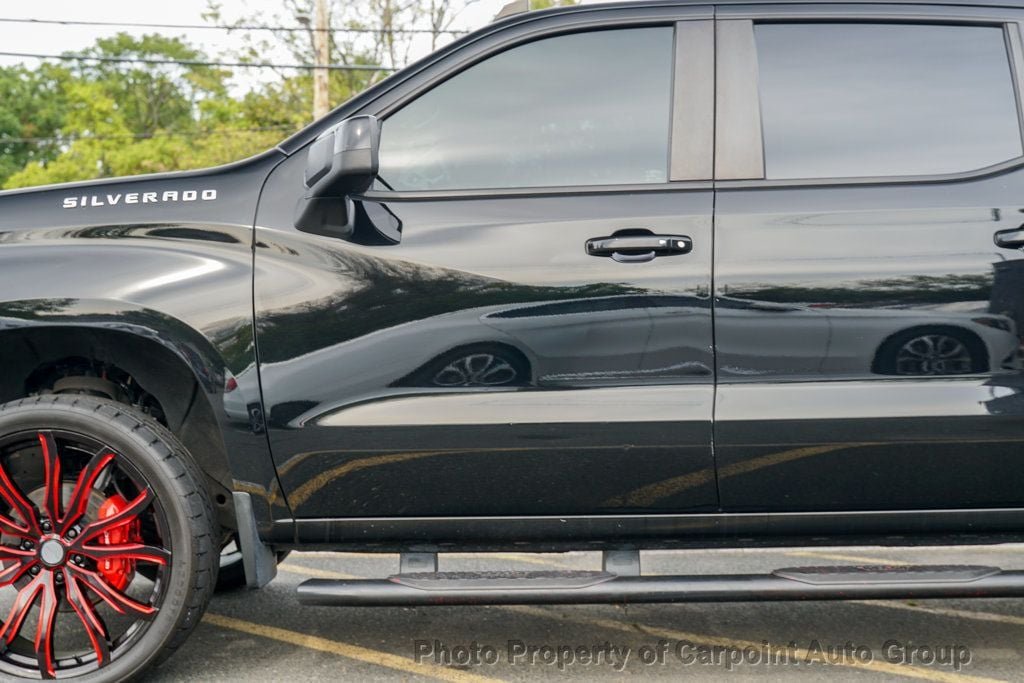 2020 Chevrolet Silverado 1500 RST photo 3