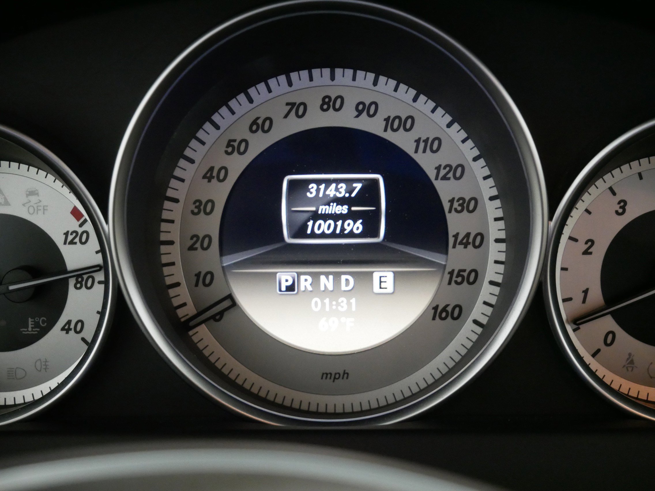 2012 Mercedes Benz C 300 Luxury photo 16