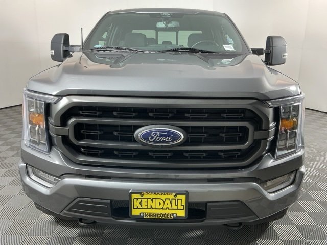 2022 Ford F-150 XLT photo 2