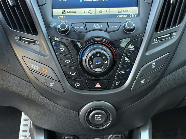 2016 Hyundai Veloster Turbo photo 19