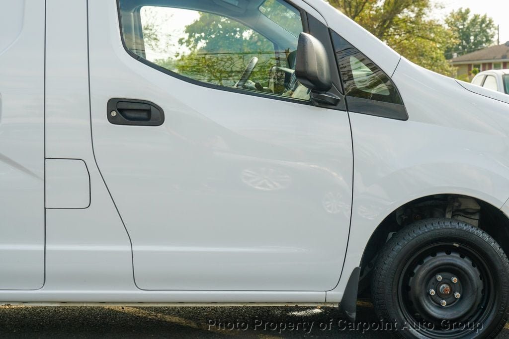 2021 Nissan NV200 S photo 10