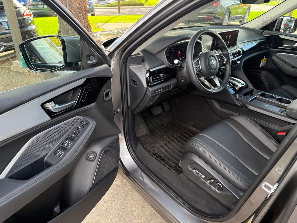 2025 Acura MDX Base photo 13