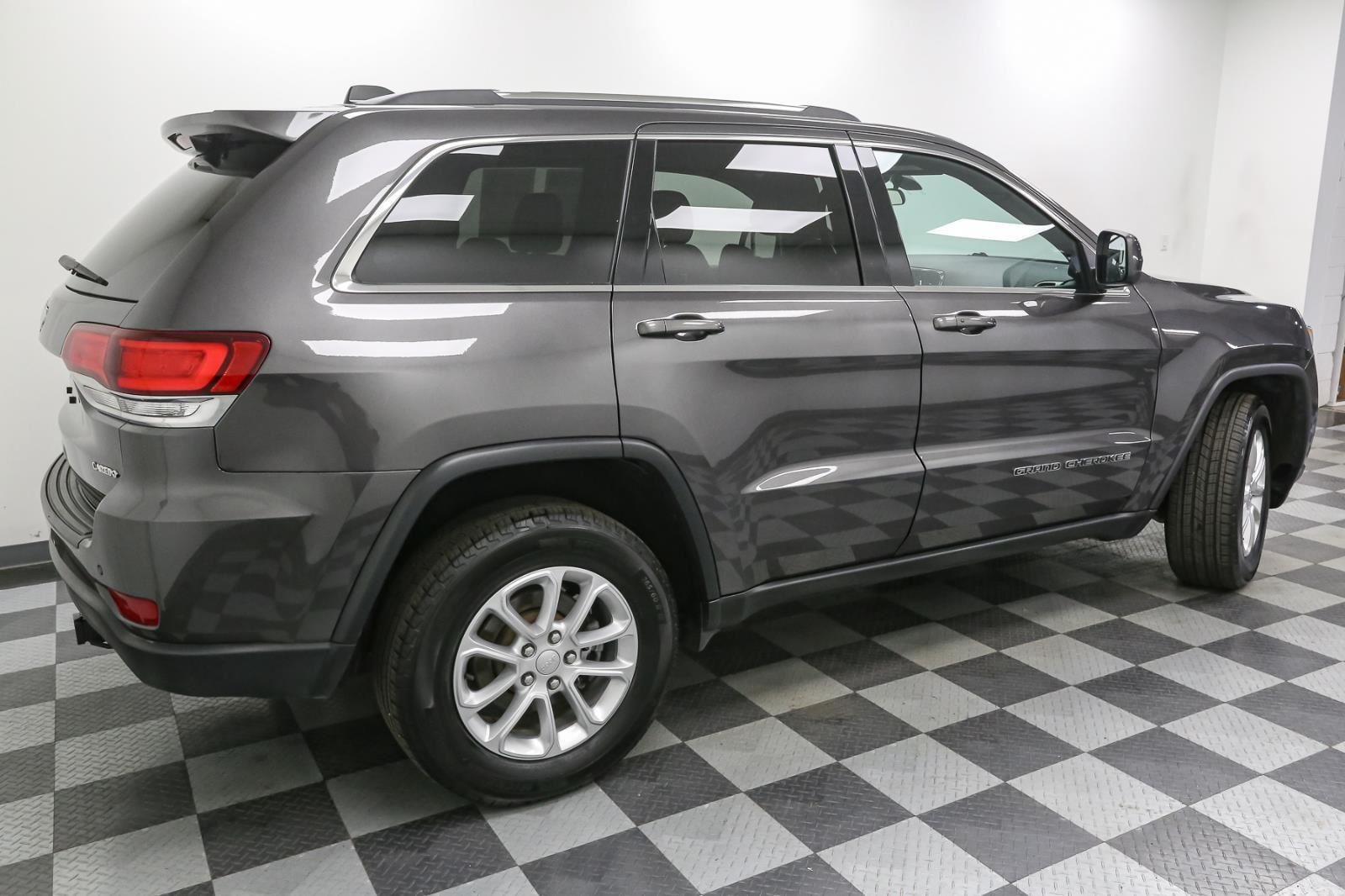 2021 Jeep Grand Cherokee Laredo X photo 7