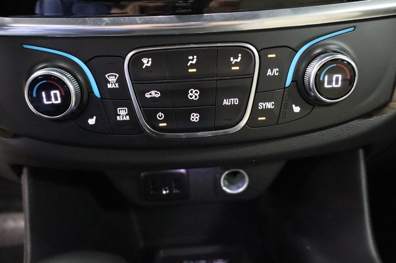 2023 Chevrolet Traverse Leather photo 15
