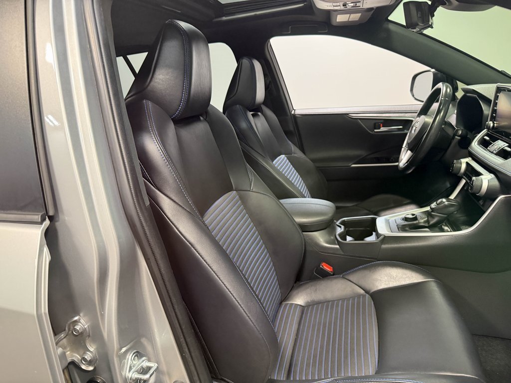 2019 Toyota RAV4 Hybrid XSE photo 57