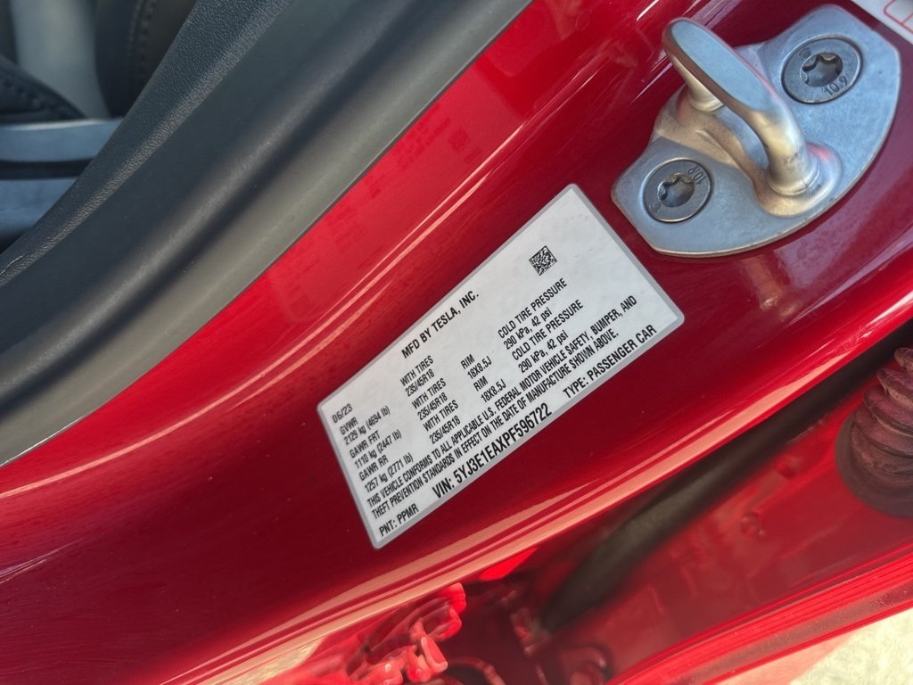 2023 Tesla Model 3 photo 31