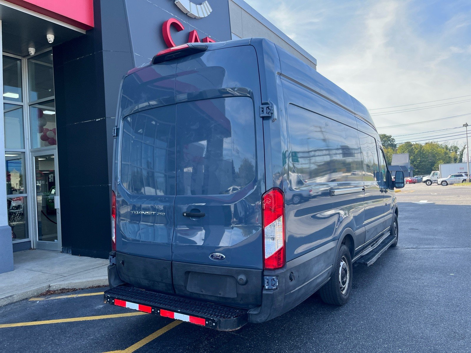 2019 Ford Transit Van photo 4