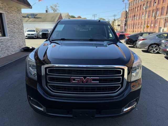 2019 Gmc Yukon SLT photo 2