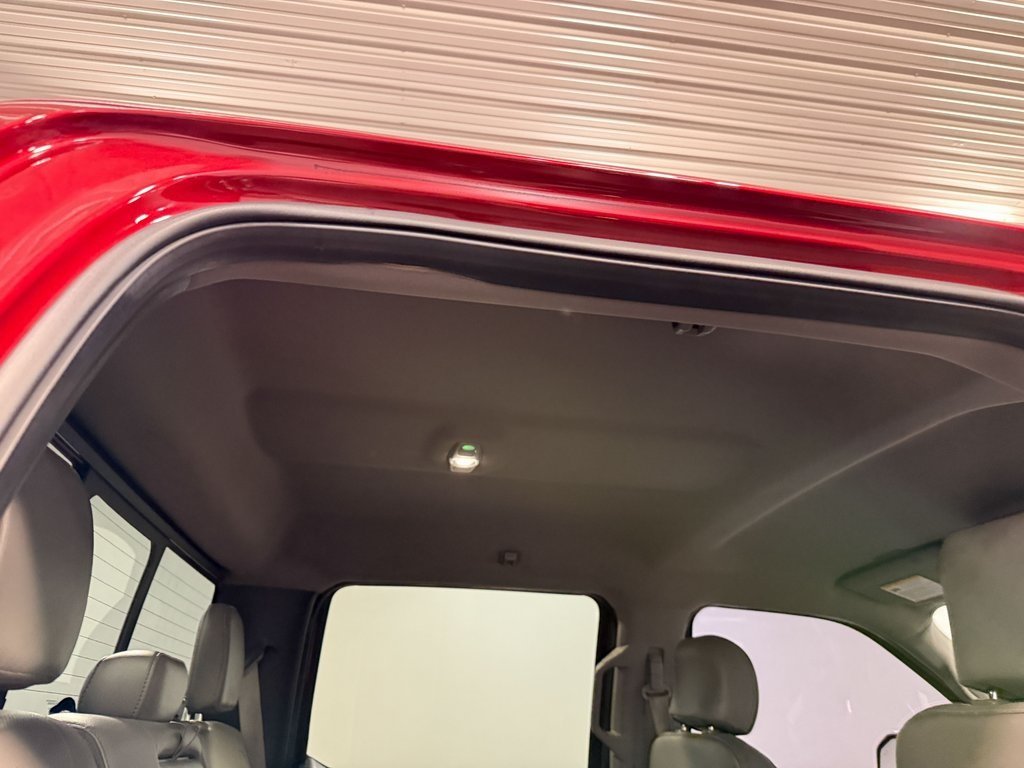2016 Ford F-150 Lariat photo 13