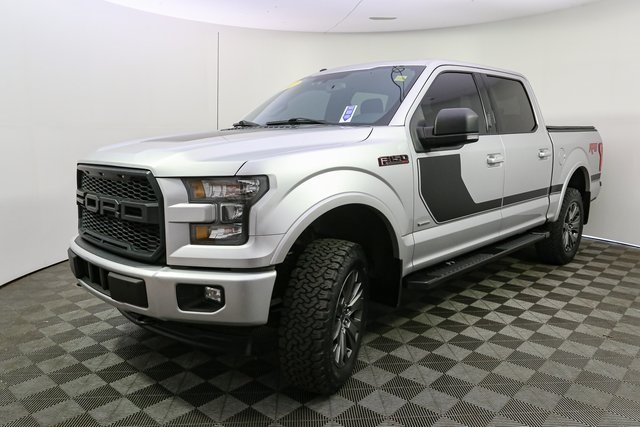 2017 Ford F-150 XLT photo 4