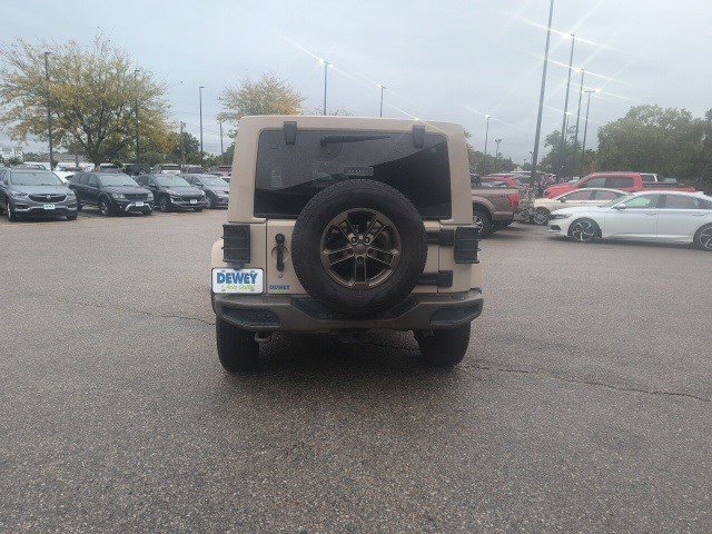 2016 Jeep Wrangler Unlimited Anniversary Edition photo 4