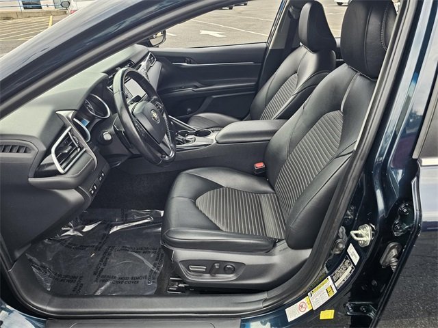 2018 Toyota Camry SE photo 20
