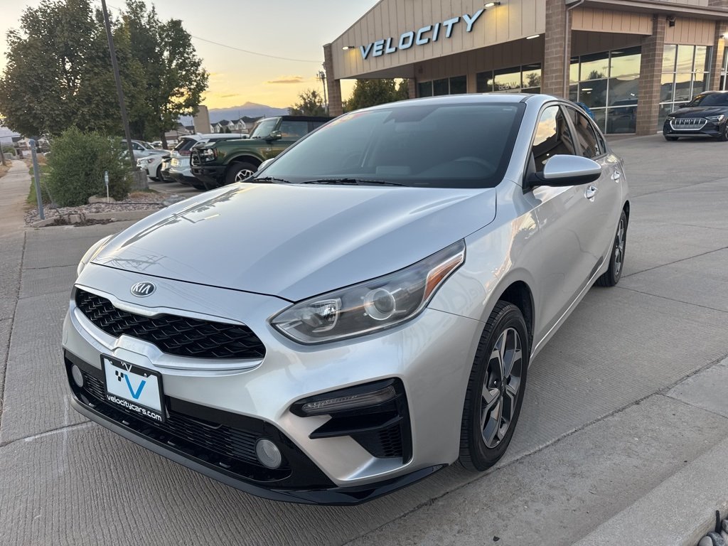 2019 Kia Forte FE LXS photo 3