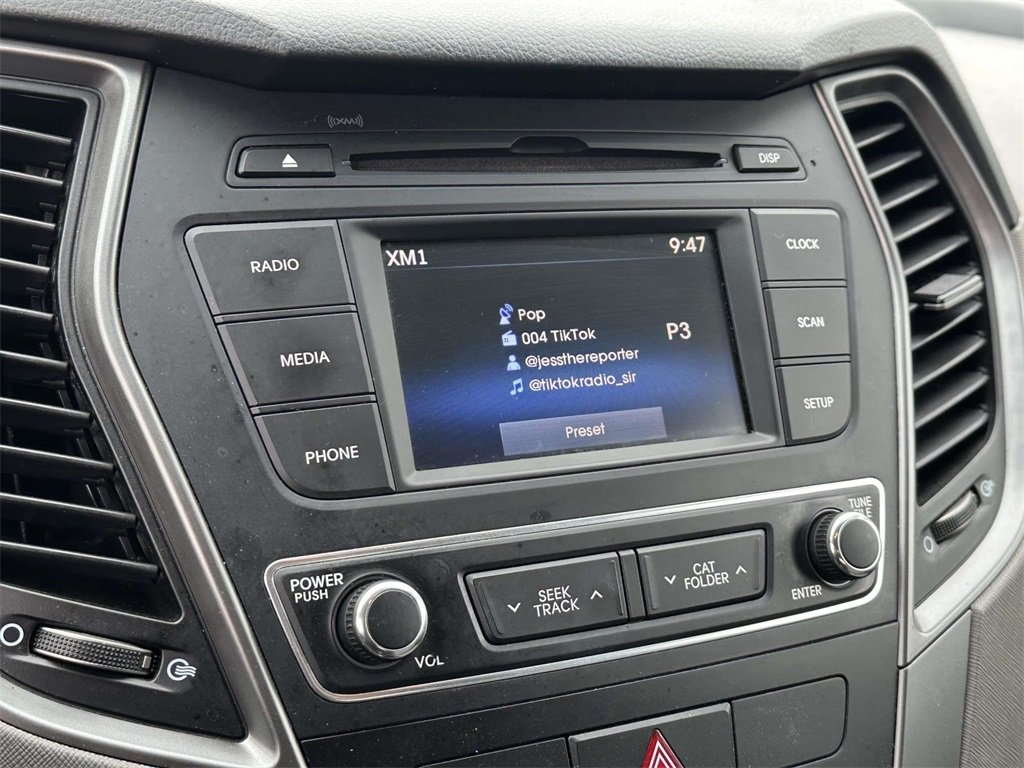2017 Hyundai Santa Fe Sport Base photo 3