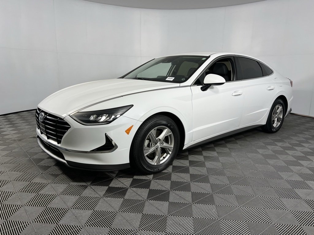 2021 Hyundai Sonata SE photo 2