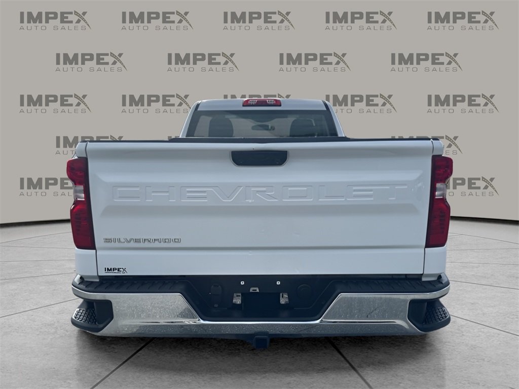2024 Chevrolet Silverado 1500 photo 4