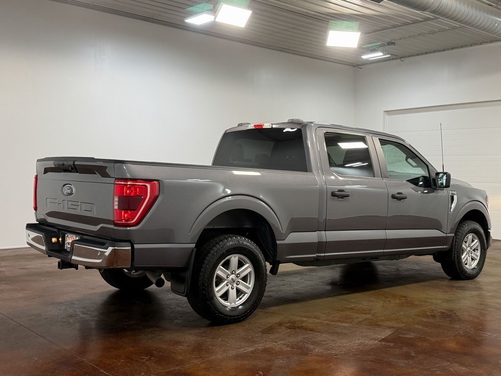 2023 Ford F-150 XLT photo 2