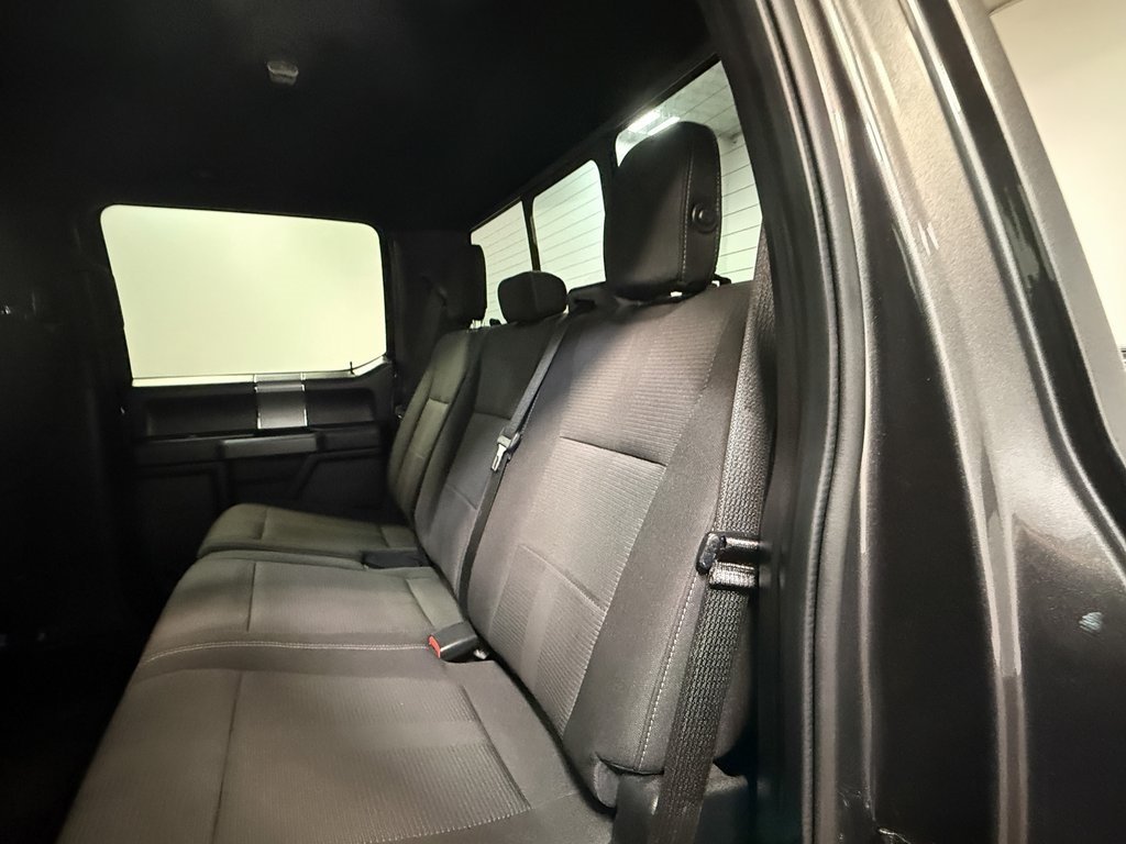 2017 Ford F-150 XLT photo 44