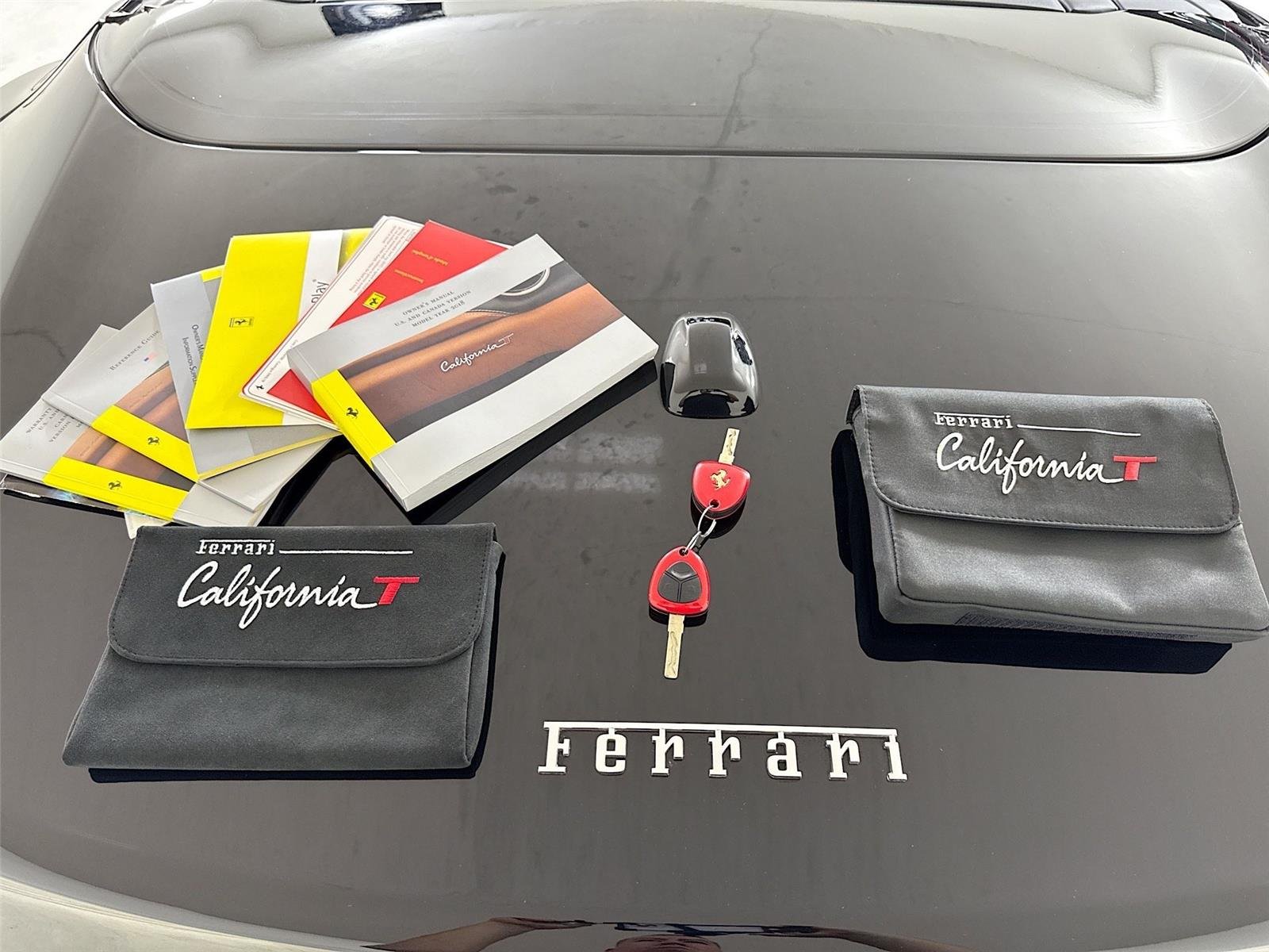 2018 Ferrari California T photo 42