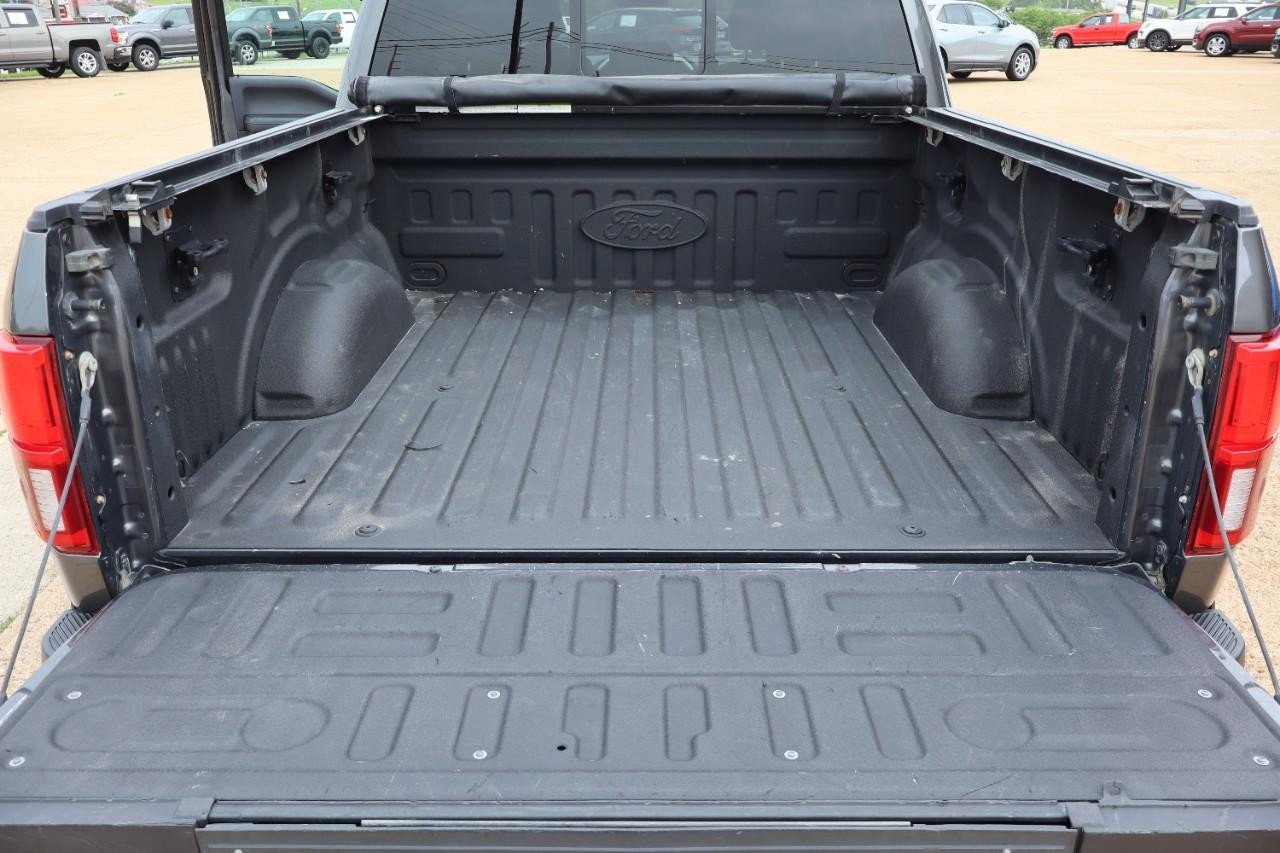 2020 Ford F-150 Lariat photo 20