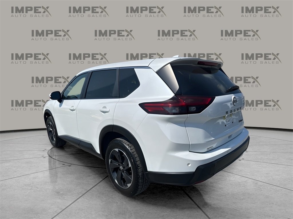 2024 Nissan Rogue SV photo 3