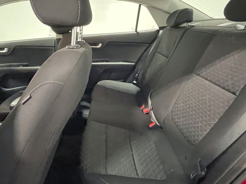 2019 Kia Rio S photo 17