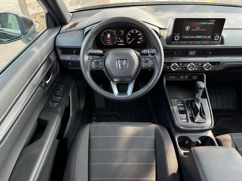 2025 Honda CR-V Hybrid Sport photo 14