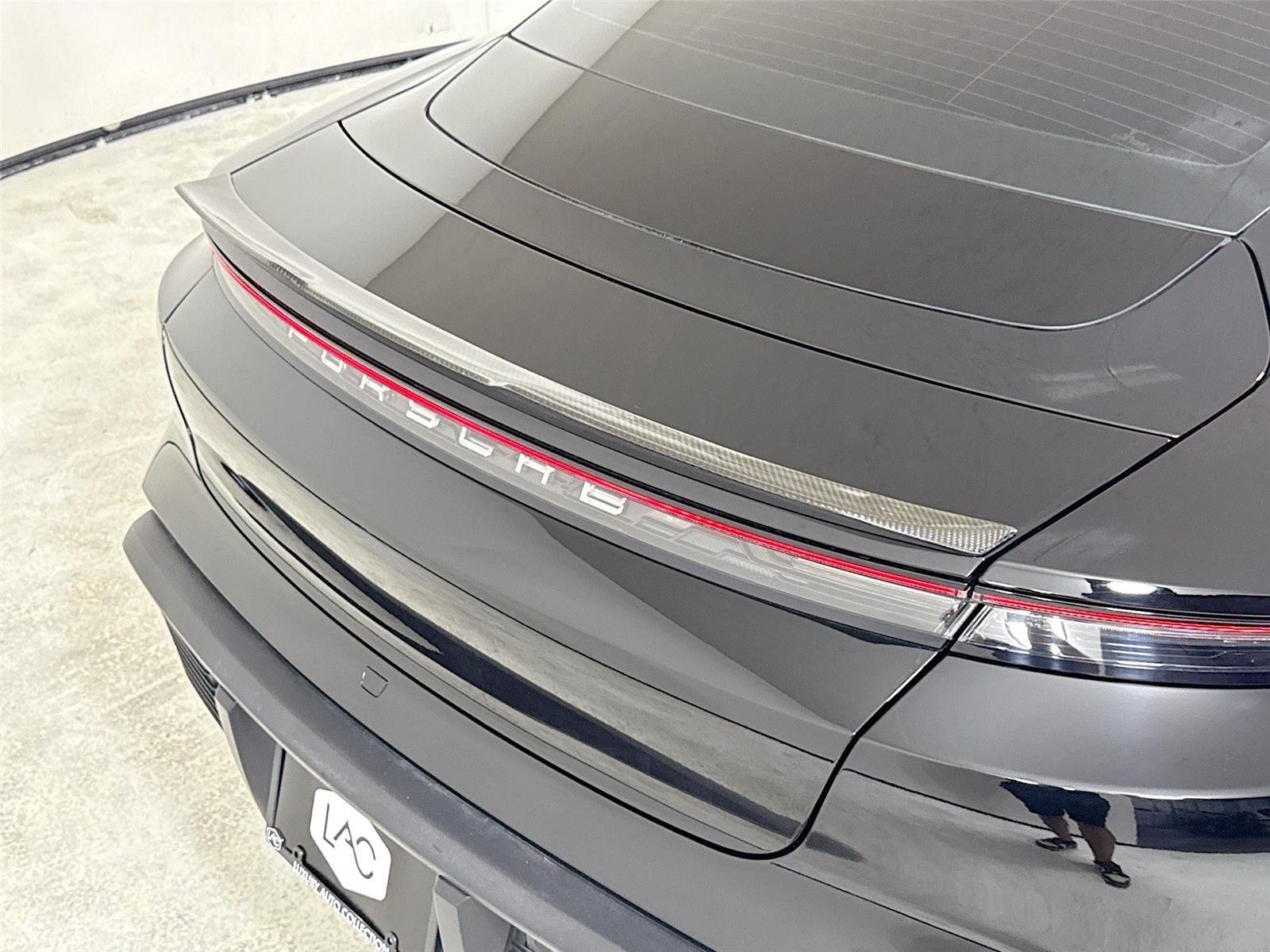 2020 Porsche Taycan 4S photo 34