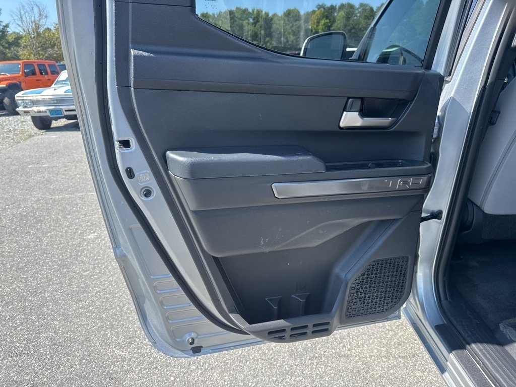 2025 Toyota Tacoma TRD Sport photo 26