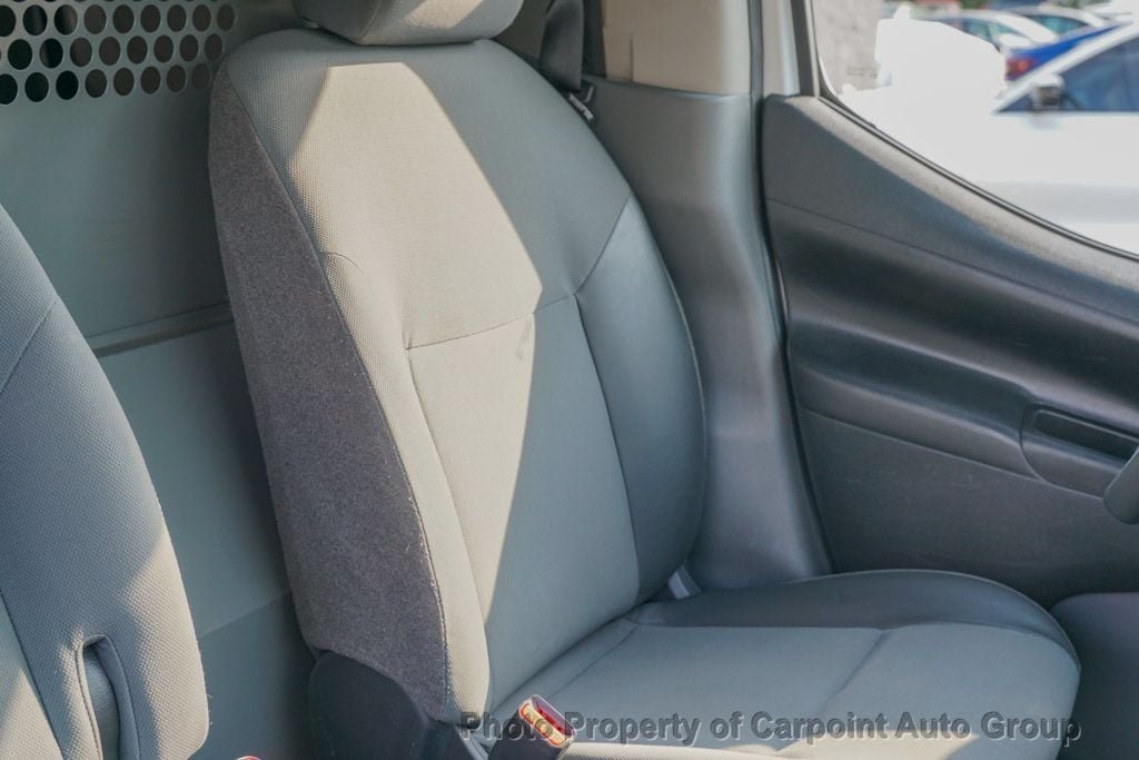 2021 Nissan NV200 S photo 14