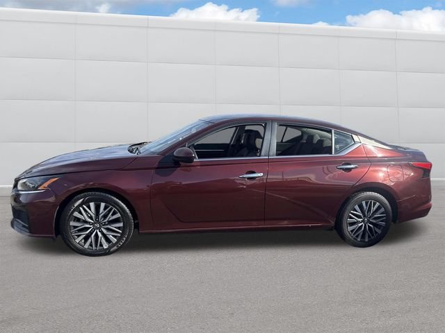 2023 Nissan Altima 2.5 SV photo 2