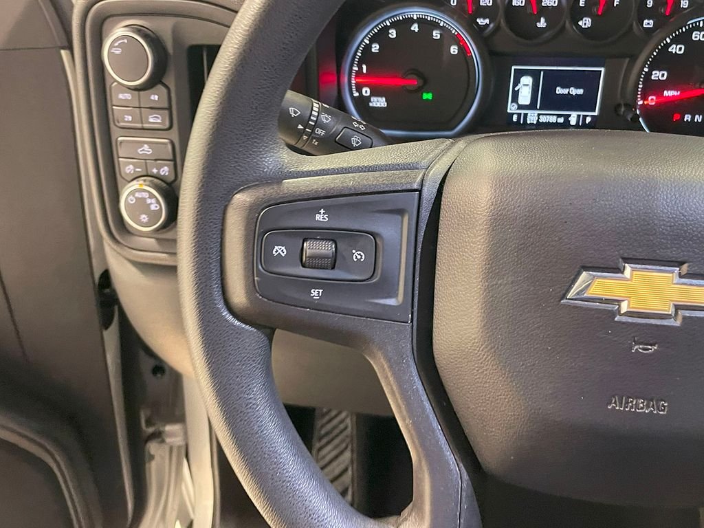 2021 Chevrolet Silverado 1500 Custom photo 26