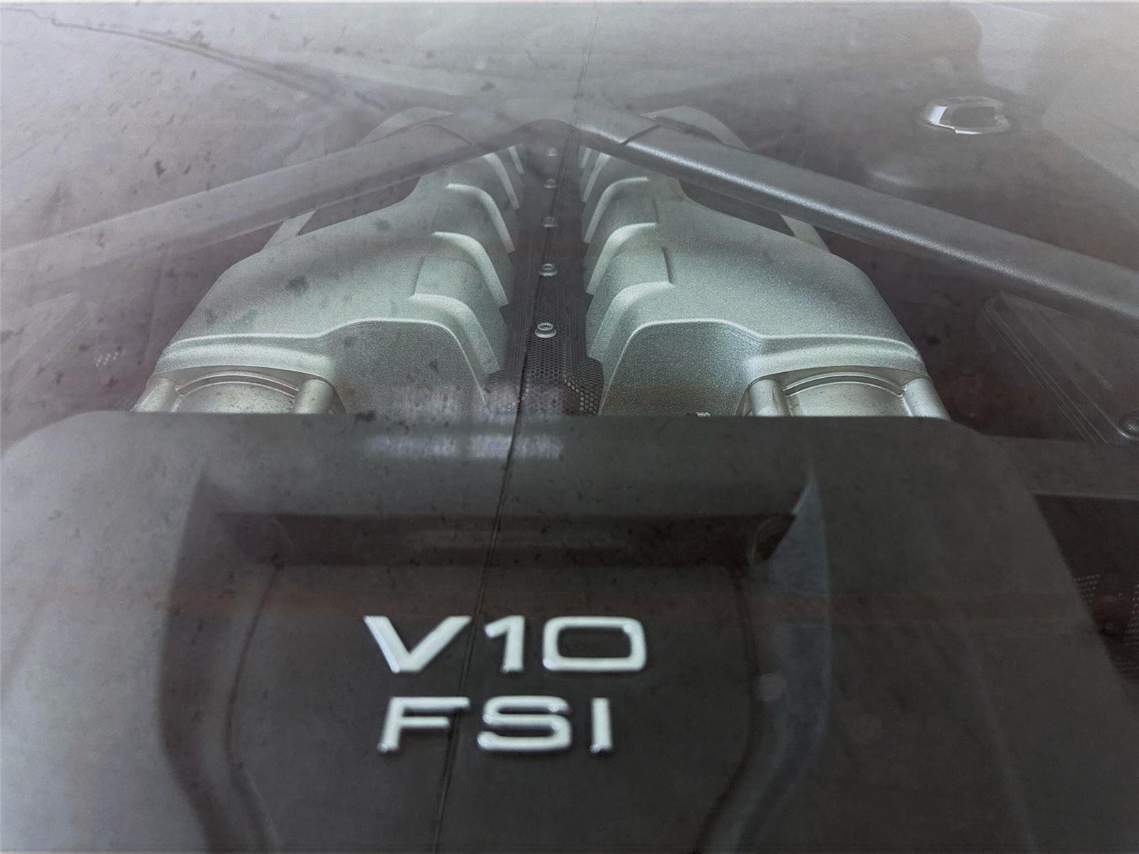 2017 Audi R8 Coupe V10 photo 34