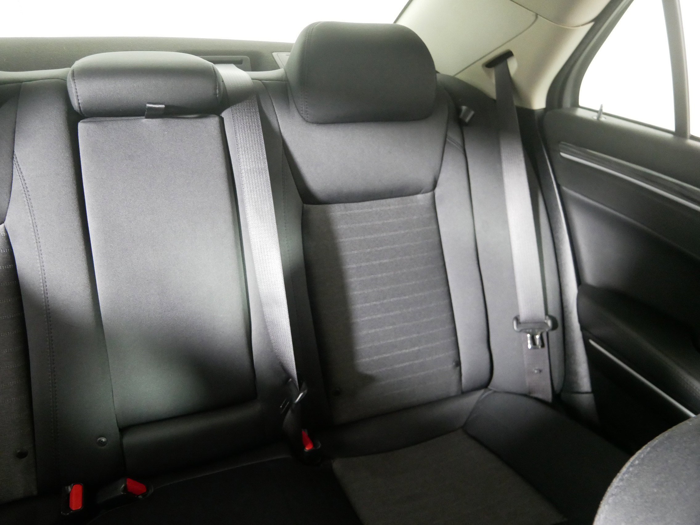 2022 Chrysler 300 Touring photo 14