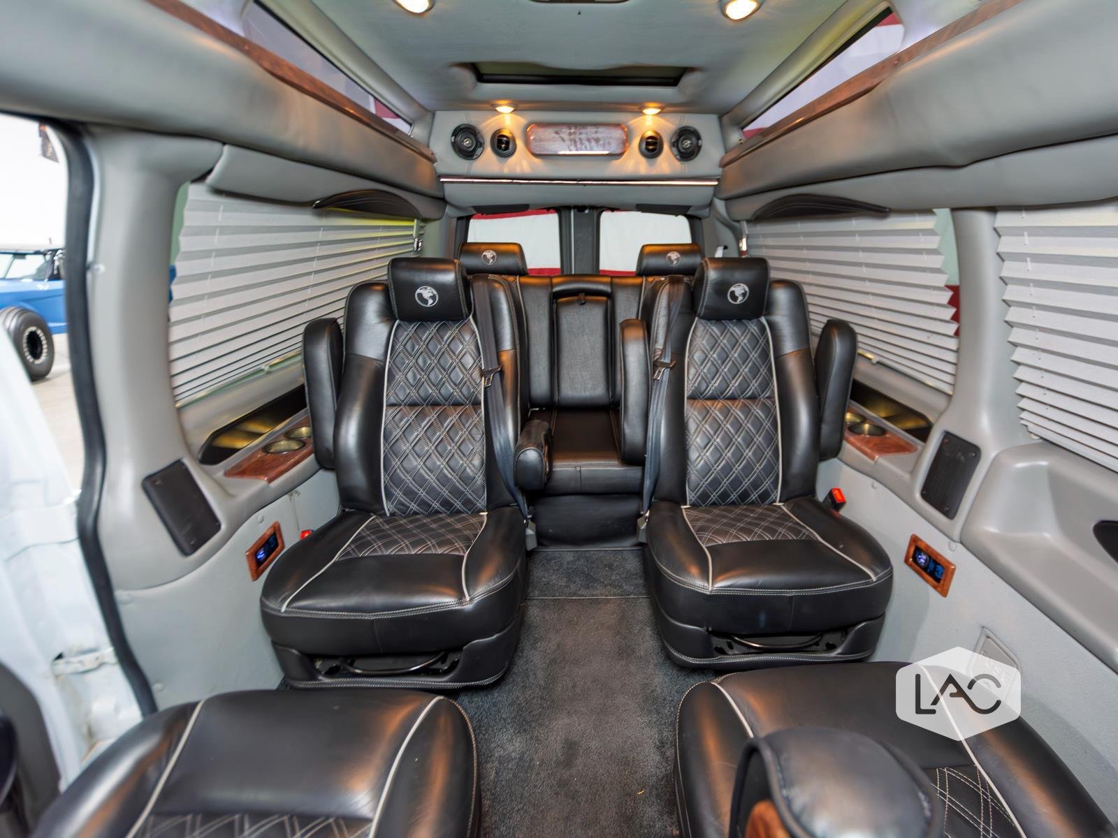 2019 Chevrolet Express photo 24