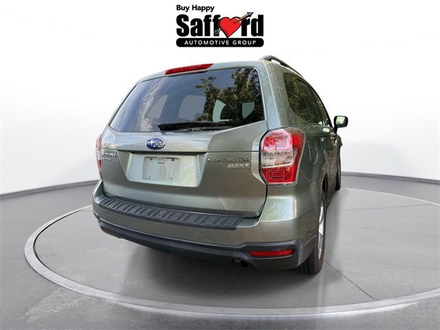 2016 Subaru Forester 2.5i Premium photo 7