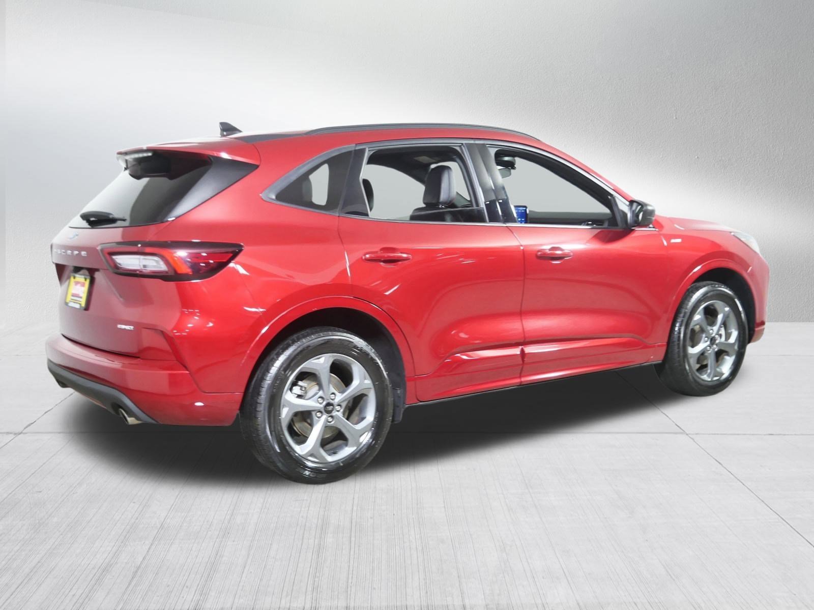 2024 Ford Escape ST-Line photo 7