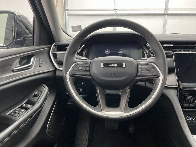 2022 Jeep Cherokee Limited 4xe photo 8