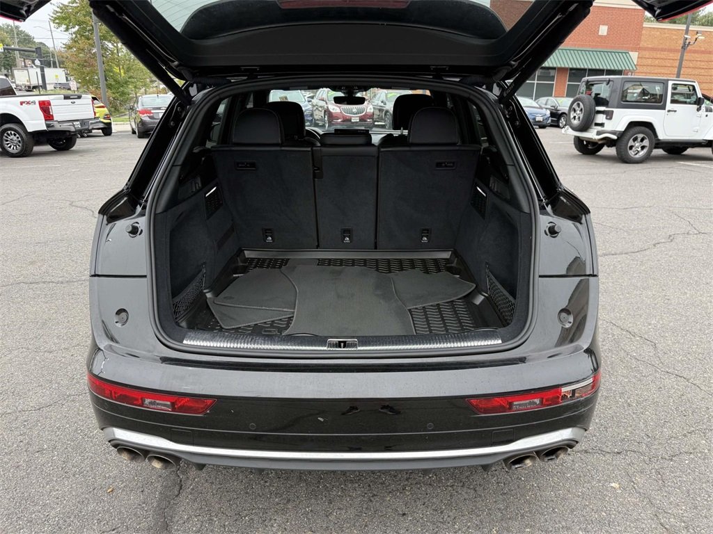 2022 Audi SQ5 Premium Plus photo 29