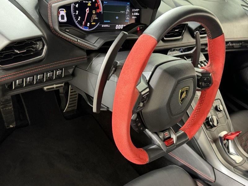 2019 Lamborghini Huracan photo 43