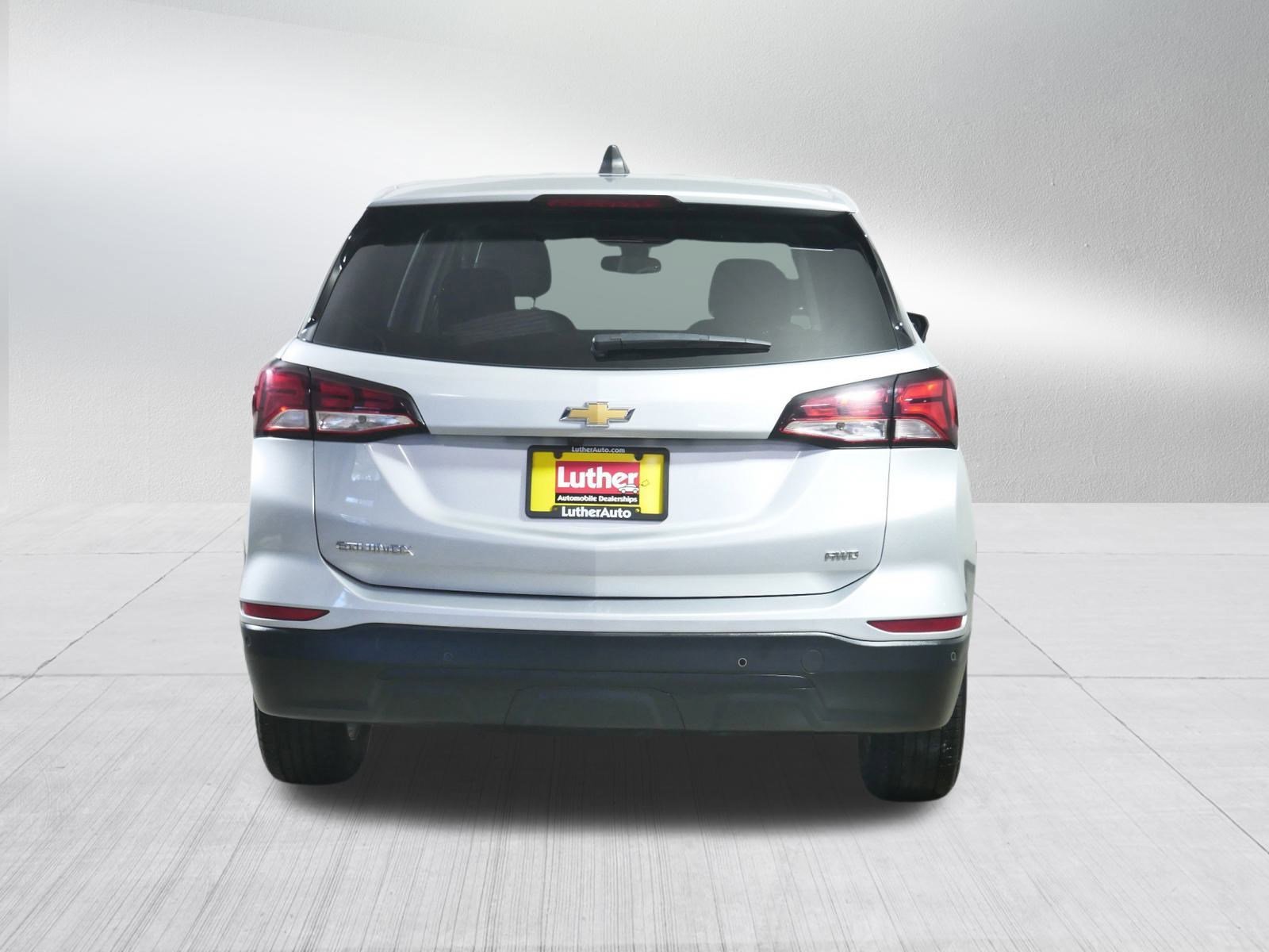 2022 Chevrolet Equinox LS photo 6