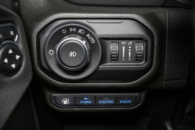 2022 Jeep Wrangler Unlimited Sahara 4xe photo 33