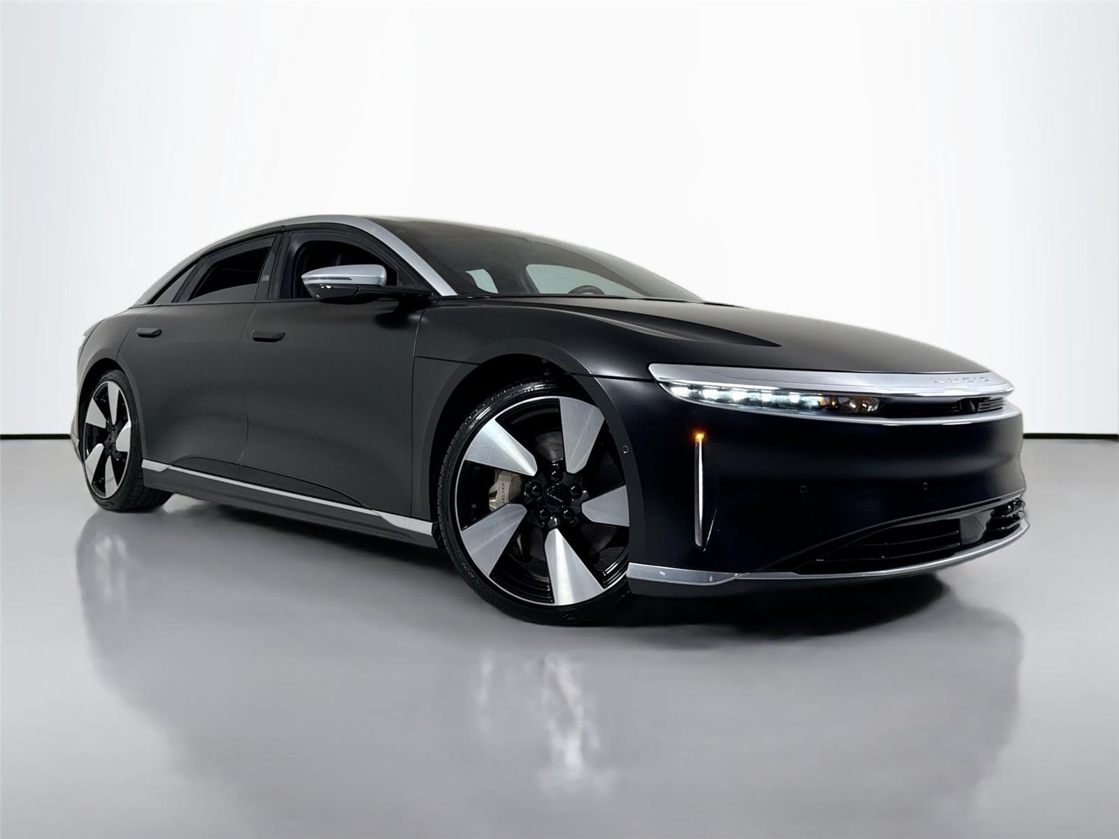 2022 Lucid Air Grand Touring photo 39