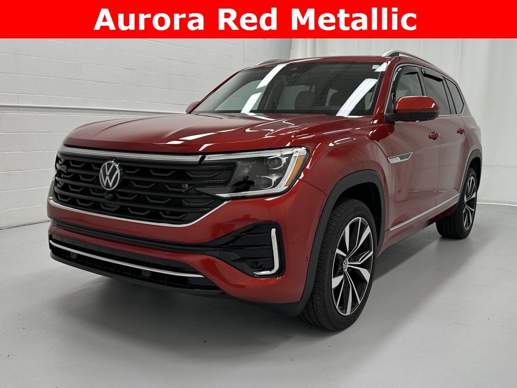 2024 Volkswagen Atlas SEL Premium R-Line photo 3