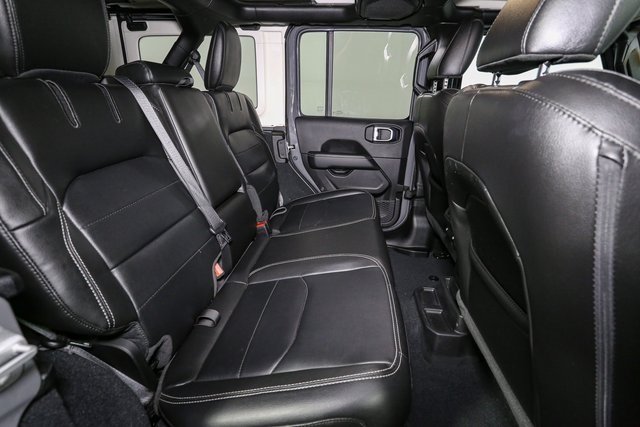 2022 Jeep Wrangler Unlimited Sahara 4xe photo 18