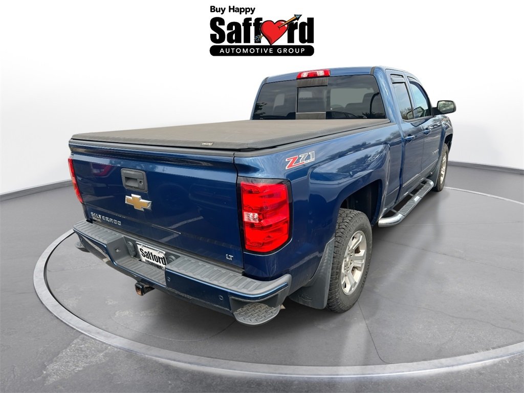 2017 Chevrolet Silverado 1500 LT photo 12