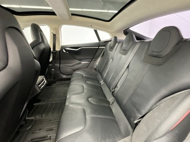 2014 Tesla Model S photo 8