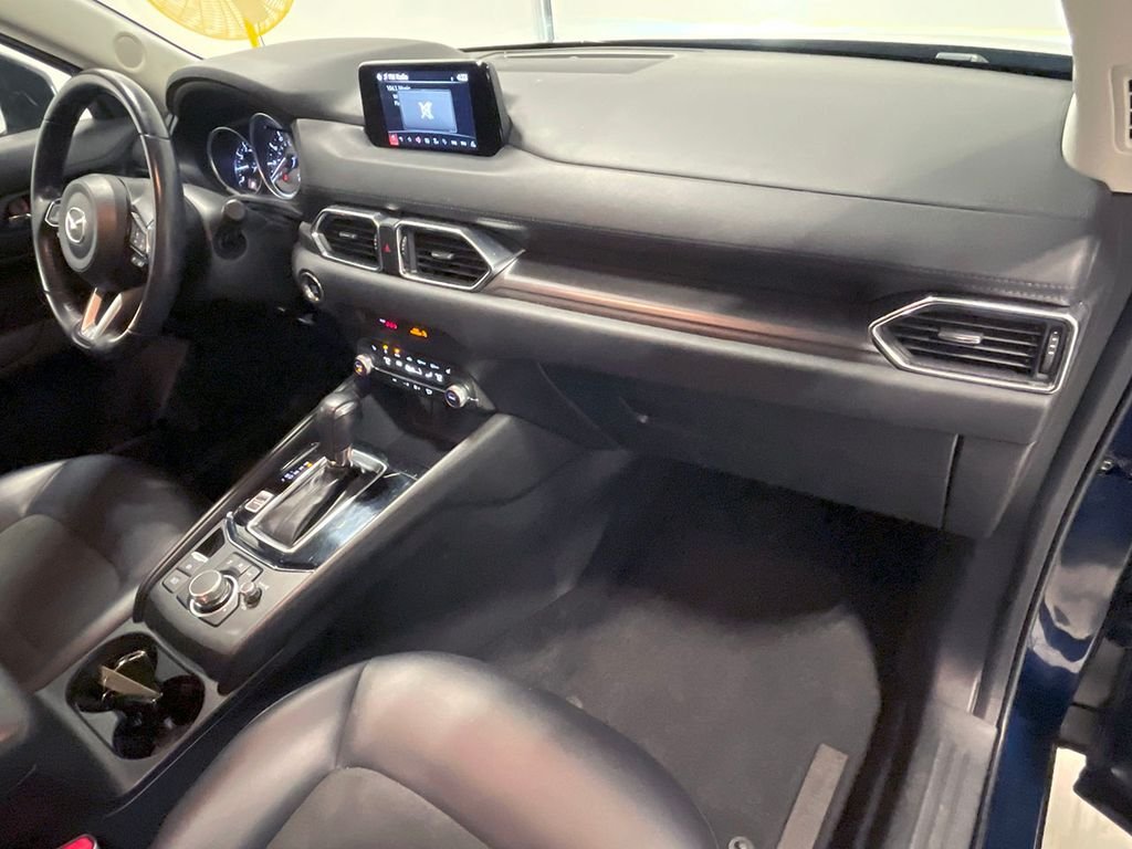 2020 Mazda CX-5 Touring photo 21